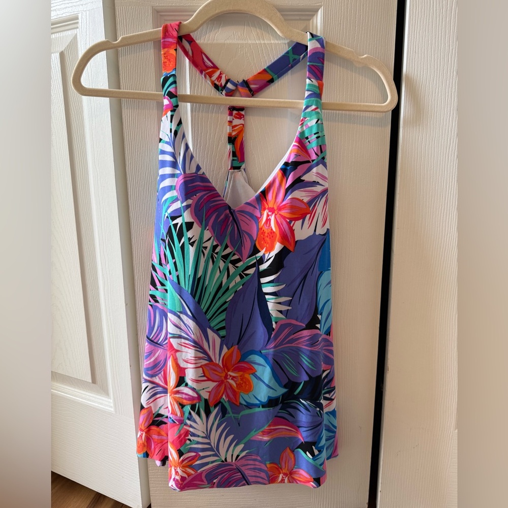 NWT Aqua Green Tankini Tropical Floral Print Top